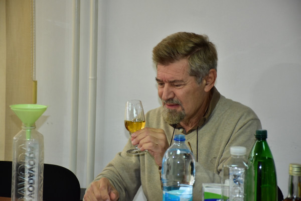 Сензорно оцјењивање квалитета домаће ракија