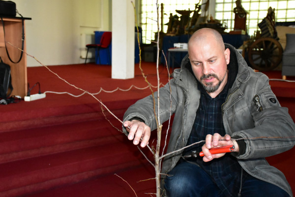 Одржано предавање за произвођаче воћа