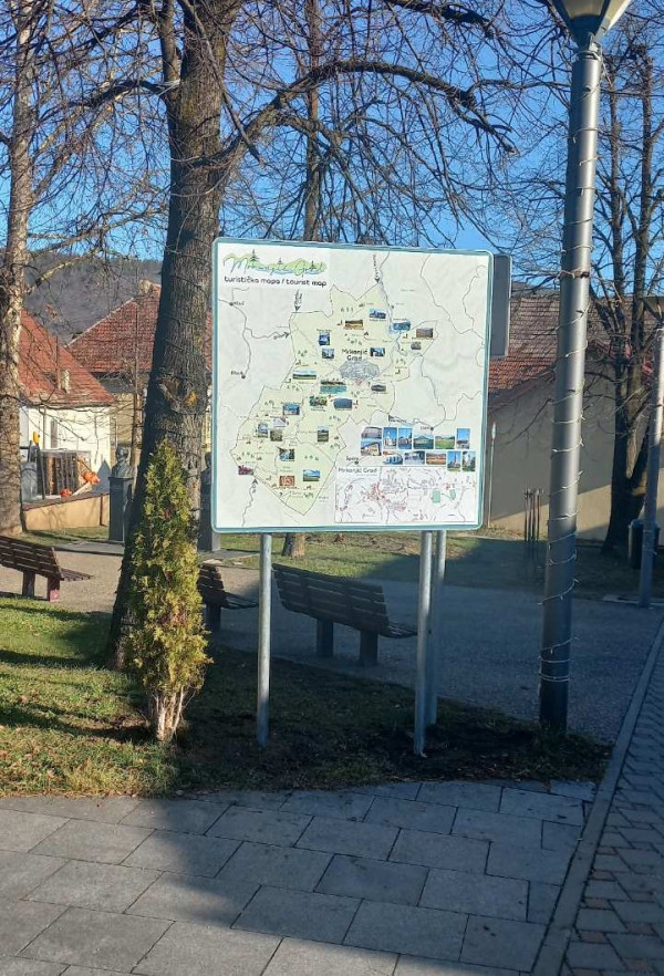 Постављена туристичка сигнализација