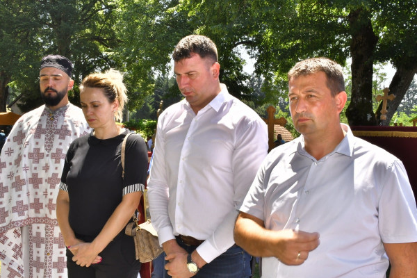 У Густовари прослављена храмовна слава - Петровдан