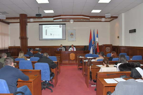 Одржана Јавна расправа на Нацрт ребаланса буџета за 2024. годину и на Нацрт буџета за 2025. годину