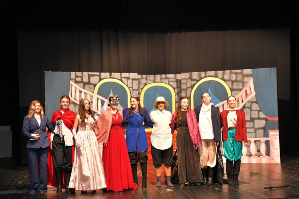 Дани позоришта