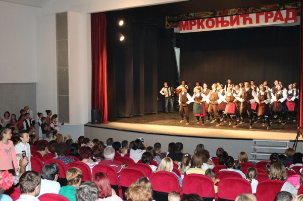 Одржана Илинданска смотра фолклора