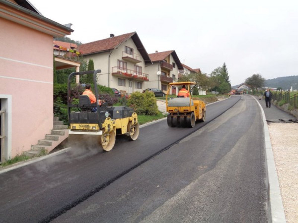 Улица Петра Кочића модернија и функционалнија