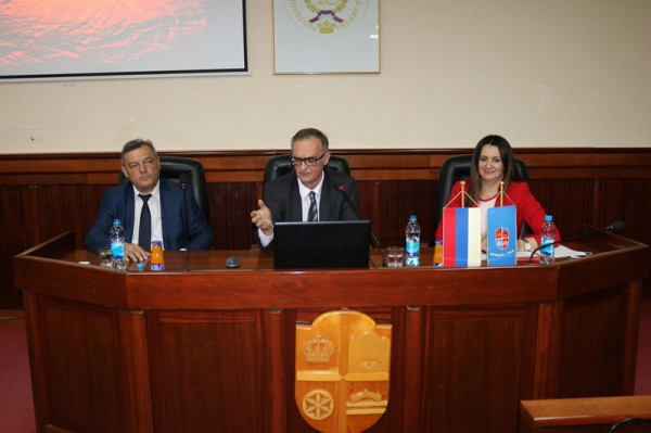 Презентација подстицајних програма привредницима и пољопривредницима