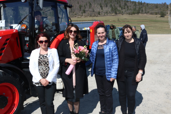 За задругу „Пољо МГ“ пољопривредна механизација