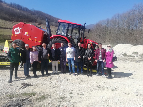 Удружење пољопривредних произвођача ''Муовац'' добило пољопривредну механизацију