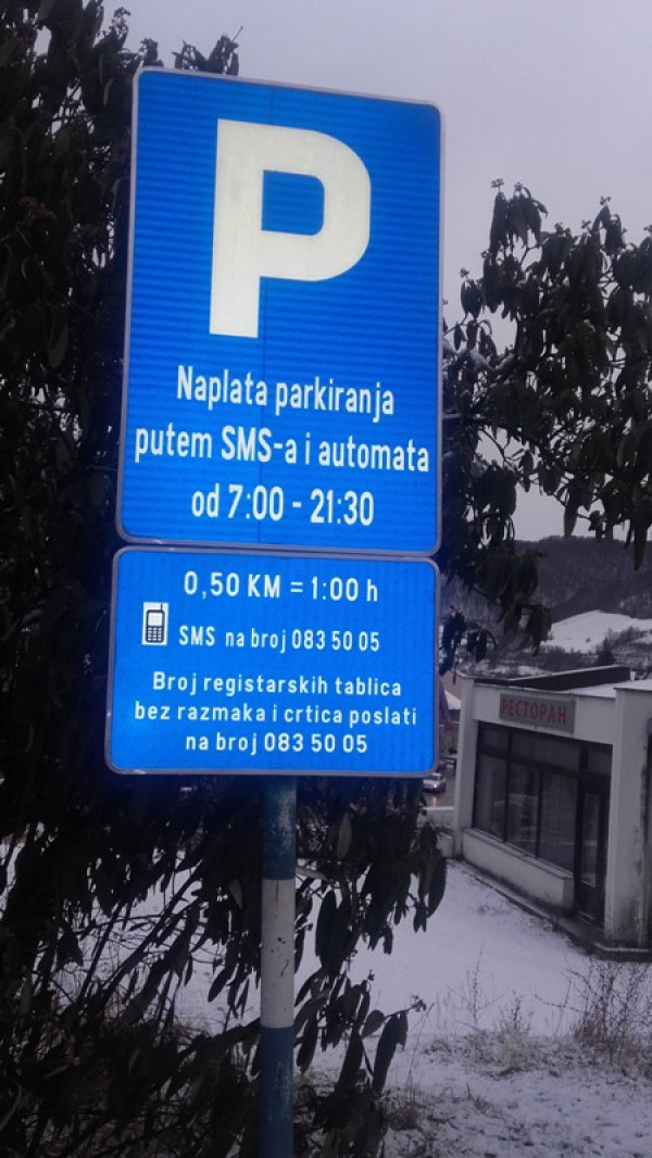 Почела наплата паркинга путем СМС-а