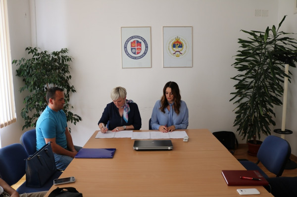 Потписан Појединачни колективни уговор за запослене у ЈУ Дјечији вртић