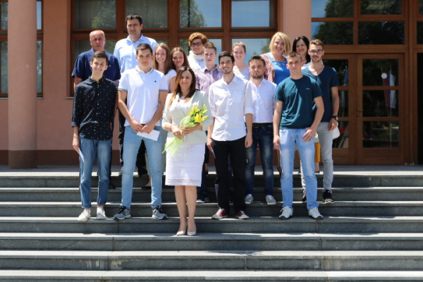 Новчане награде за најбоље ученике основних и средњих школа