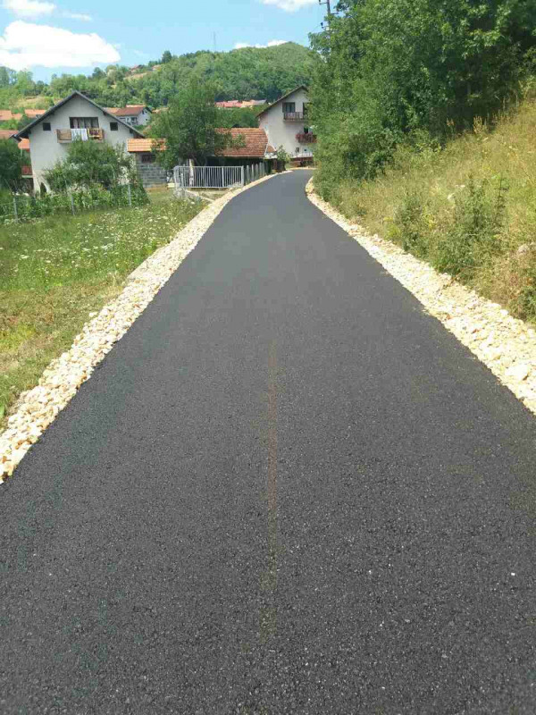 U toku asfaltiranje gradskih ulica